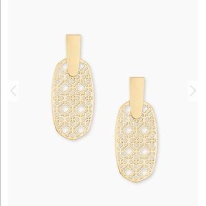 Kendra Scott Aragon earrings